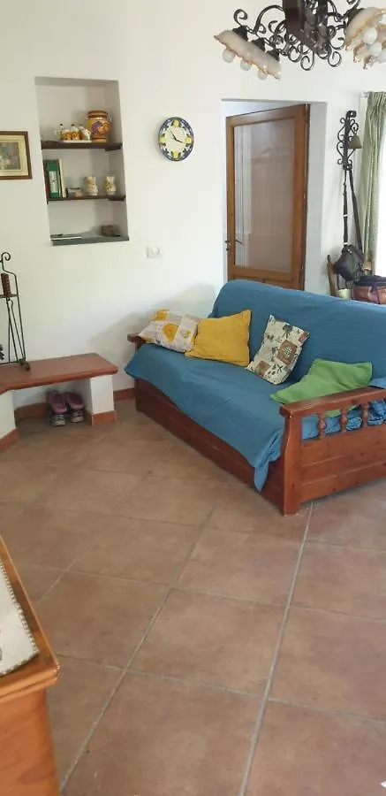 Casa Vacanza Etna Evergreen Villa Piedimonte Etneo Italy